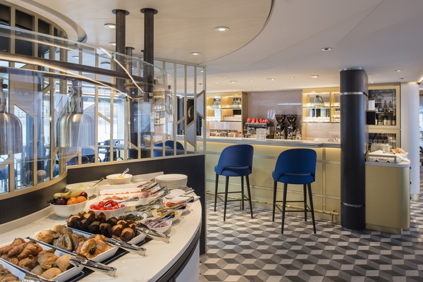 Riverside Luxury Cruises Bistro - Ian Schemper Photography.jpg